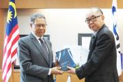 Prof Nishimura presented ERIA books on trade and NTM to Minister Mohamed
